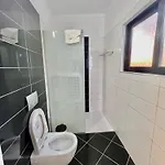 Park Bujari Otel *
