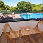 Otel Park Bujari Ksamil
