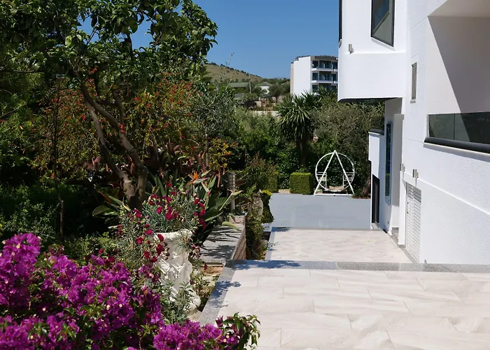 Park Bujari Hotel