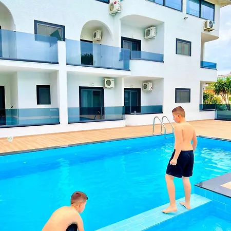 Park Bujari 卡萨米尔