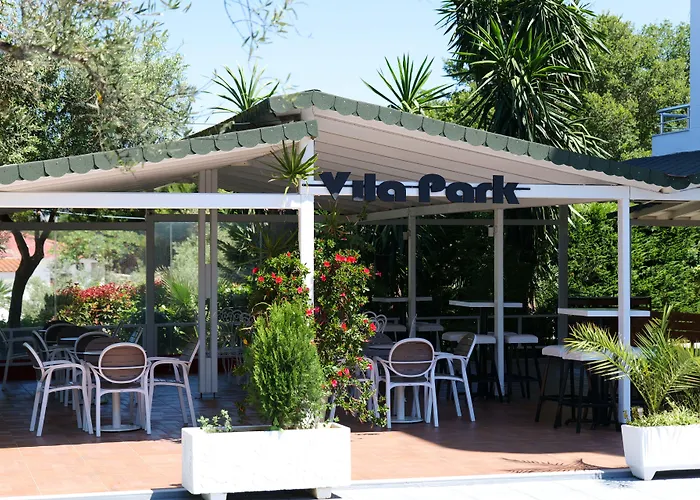 Park Bujari Ξενοδοχείο