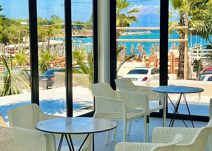 Park Bujari Ξενοδοχείο Εξαμίλιο