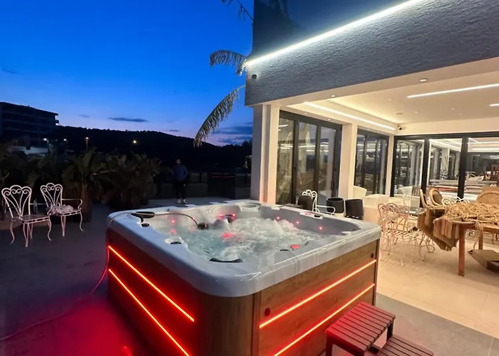 Park Bujari Ξενοδοχείο Εξαμίλιο